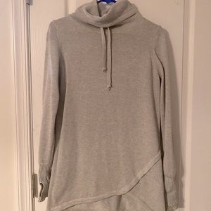 Akini turtle neck sweater